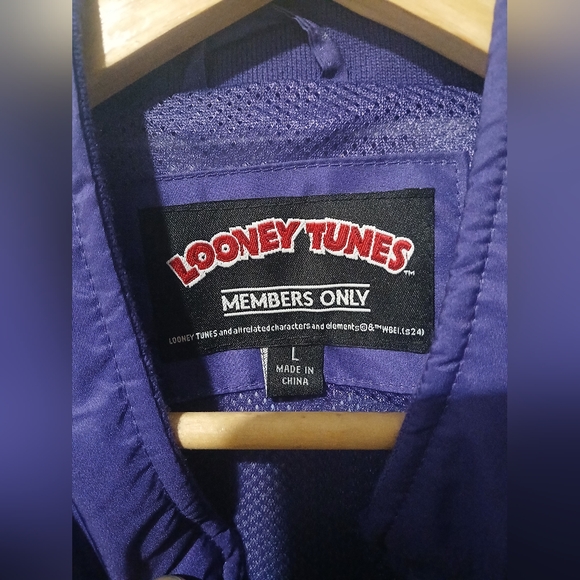 Looney Tunes × Members Only color Block Windbreaker Men's Size: L (NEW) - Picture 7 of 11
